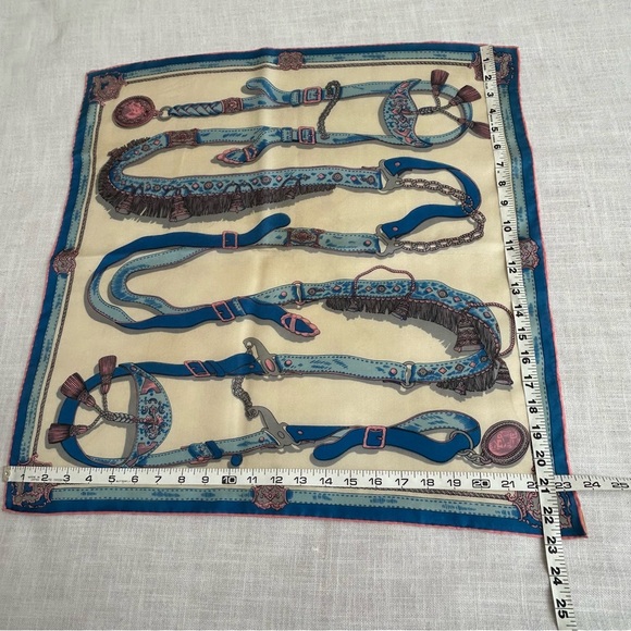 •Silk Handrolled Blue Pink Cream Graphic Square Scarf 22”x23” Made In Japan - Picture 9 of 14